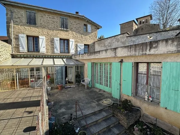 Maison 6 pièces 160 m²