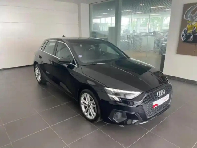 Audi A3 sportback 35 tfsi 150ch business line — photo 3