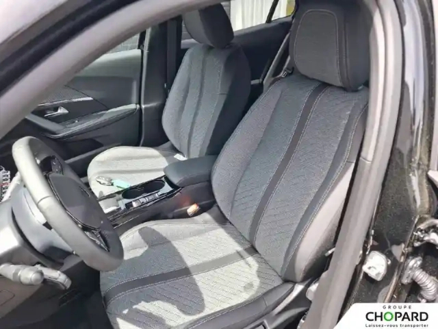 Peugeot 2008 electrique 54 kwh 156 ch — photo 19