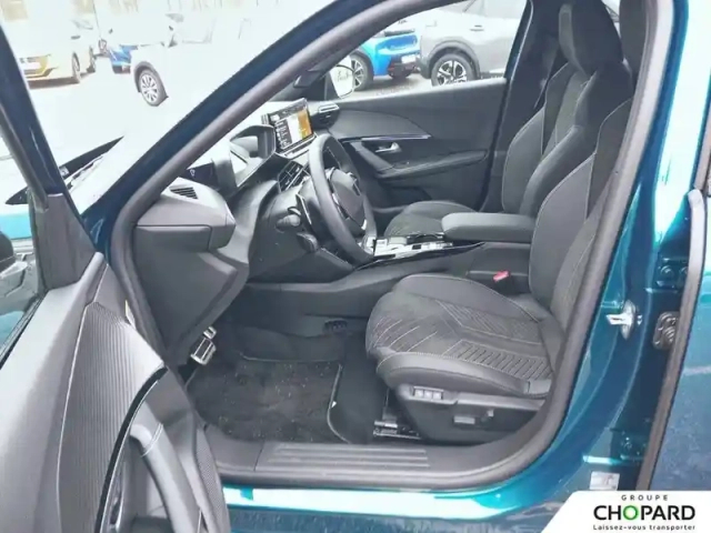 Peugeot 2008 hybrid 145 e-dcs6 — photo 44