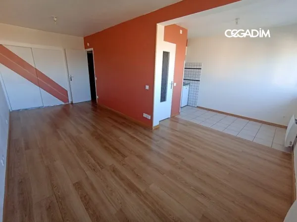 Studio 1 pièce 33 m²