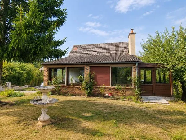 AU COEUR DU SAINTOIS Maison individuelle dans impasse