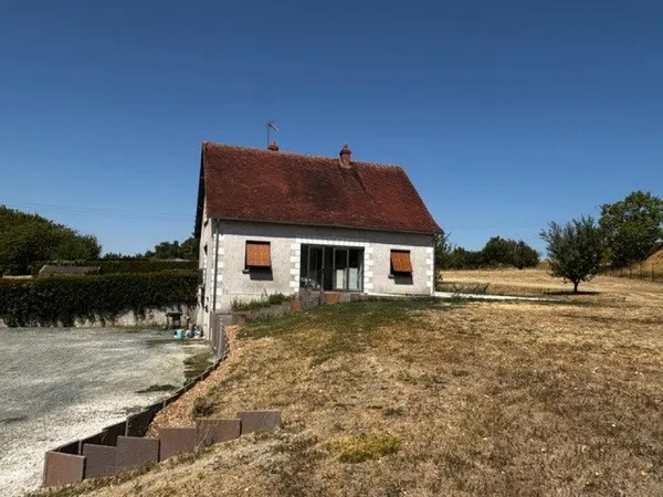 Loches, produit rare, beau potentiel, maison familiale !