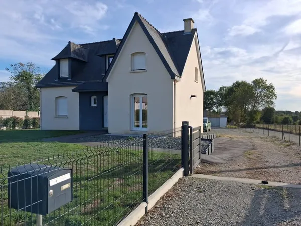 Campagne - Maison type 5 - 115.20 m2 - TRESBOEUF