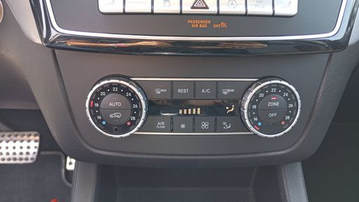 Mercedes Classe GLE 350 d 258 4Matic 9G-Tronic - Sportline – 2018 – 193684 km – Diesel – Boîte Automatique — photo 36
