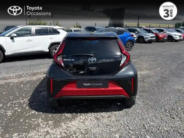 Toyota Aygo x 1.0 vvt-i 72ch design s-cvt my24 — photo 4