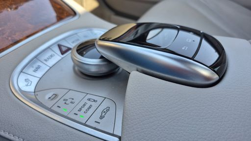 Mercedes Classe S 500 455 4Matic 9G-Tronic - Executive – 2016 – 67097 km – Essence – Boîte Automatique — photo 11