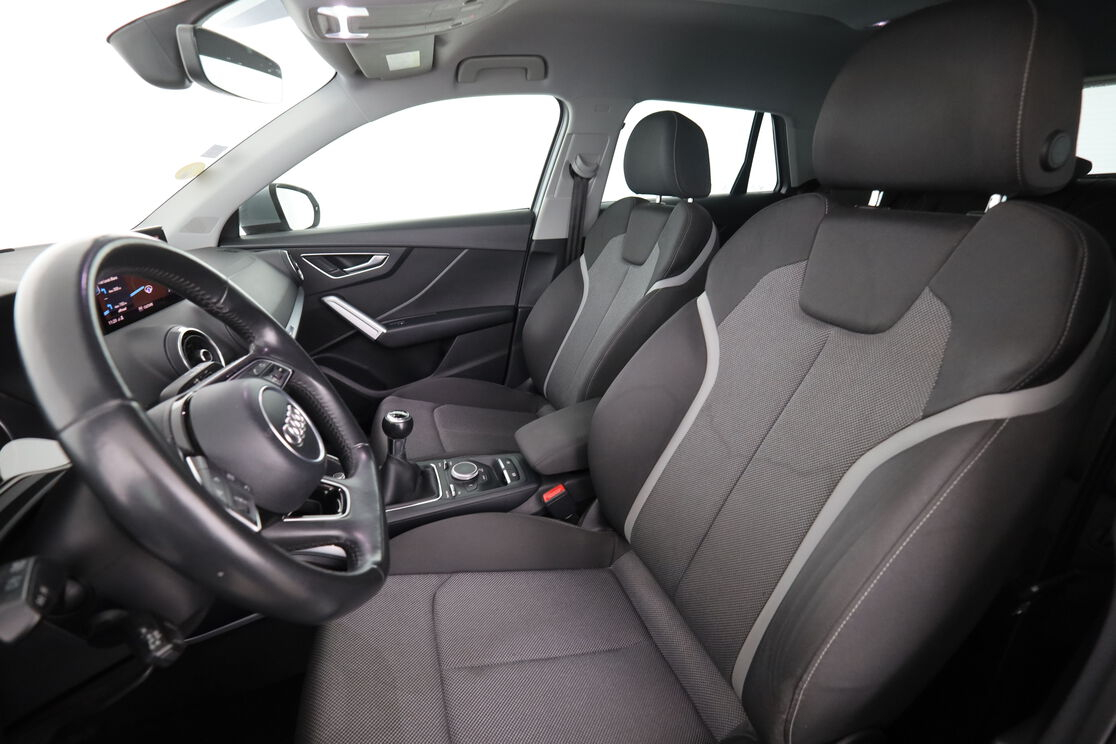 Audi Q2 1.6 TDI Sport — photo 9