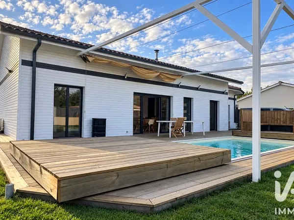 Maison 4 pièces 180 m²