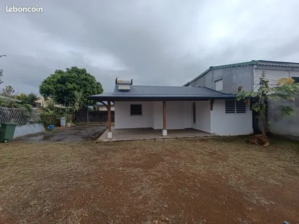 Location F3 Sainte-rose