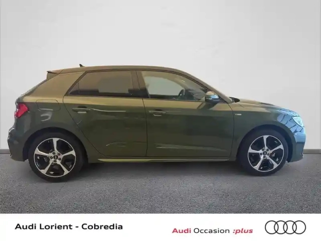 Audi A1 sportback 30 tfsi 116ch s line s tronic 7 — photo 3