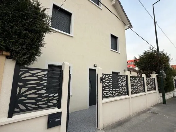 Les Pavillons-sous-bois (93320) Maison 5 pièces F5 T5 3 cha