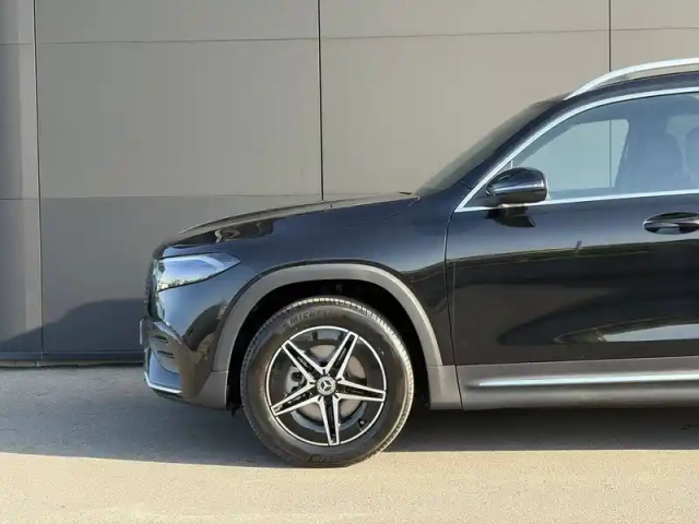 Mercedes Classe B eqb 250+ — photo 32