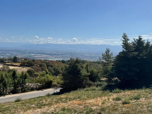 Terrain 870 m²