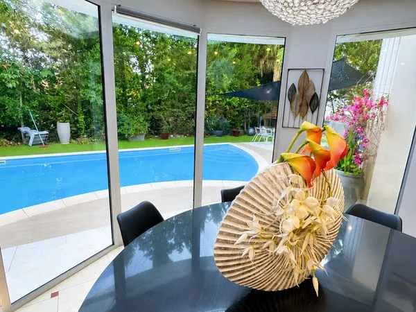 Colocation premium - Villa meublée 300 m² avec piscine - 5 chambres avec SDB privative - Lacordaire,
