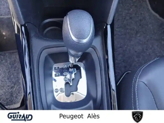 Peugeot 2008 bluehdi 120ch s&amp;s eat6 — photo 18