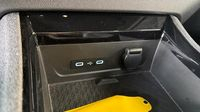 Renault Austral 1.2 E-Tech full hybrid 200ch Evolution - 24 — photo 30