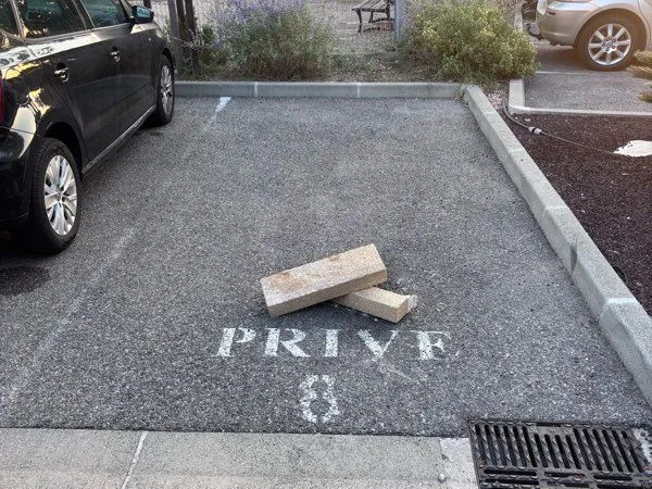 🚗 place de parking à louer - quartier la patinoire