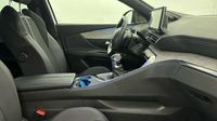 Peugeot 3008 1.2 PureTech 130ch S&S GT — photo 15