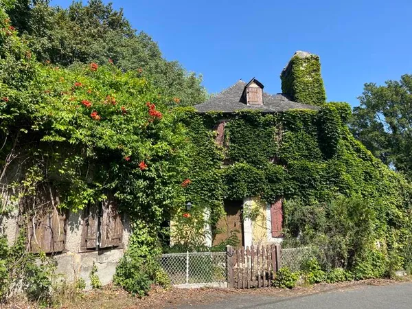 Maison de bourg de 4 pièces principales