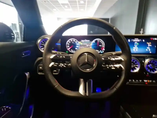 Mercedes Classe A 250 e hybrid eq amg line — photo 50