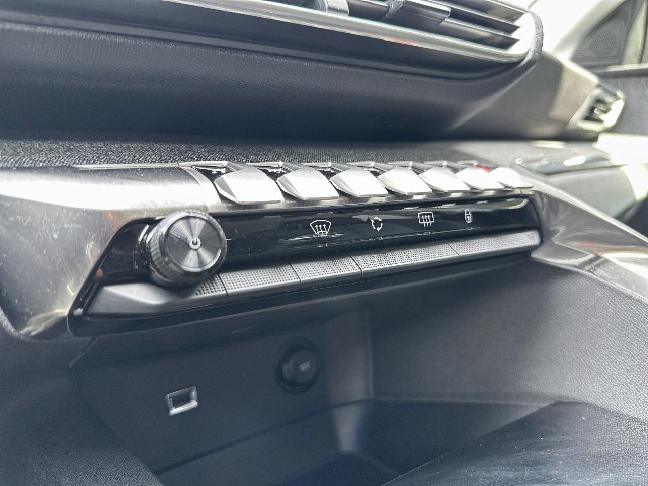 Peugeot 3008 1.2 puretech 130ch allure s&s — photo 30