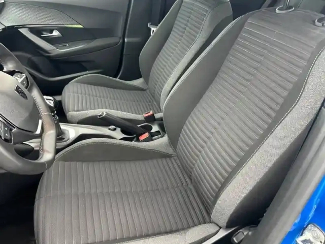 Peugeot 2008 puretech 100 s&amp;s bvm6 — photo 11