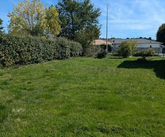 Terrain constructible 436 m²