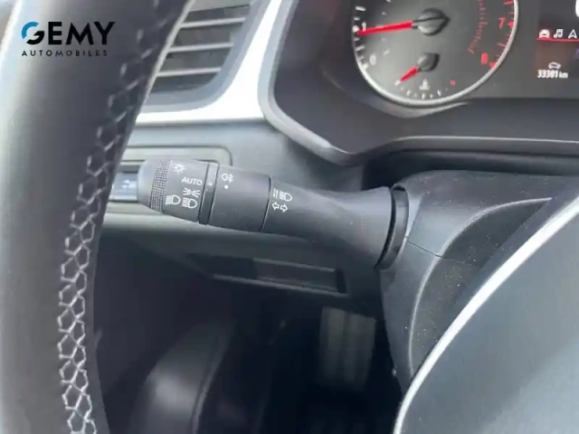 Renault Captur tce 90 — photo 18