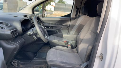 Citroen Berlingo 1.5 BlueHDI 100 - Live – 2019 – 124880 km – Diesel – Boîte Manuelle — photo 22