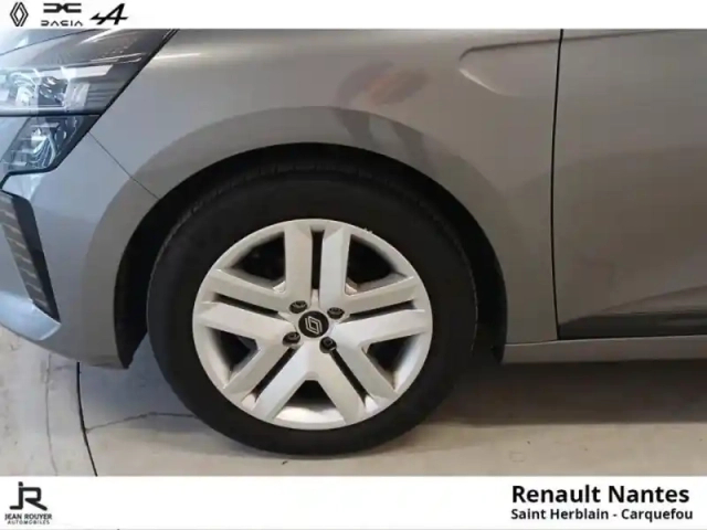 Renault Clio 1.0 tce 90ch evolution — photo 9