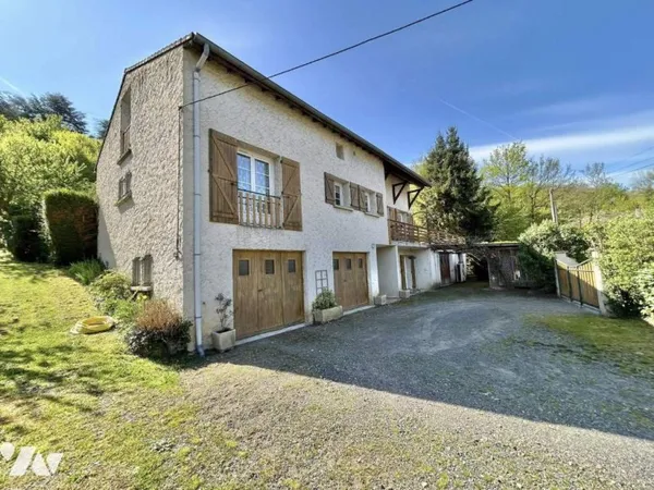 Maison 8 pièces 165 m²