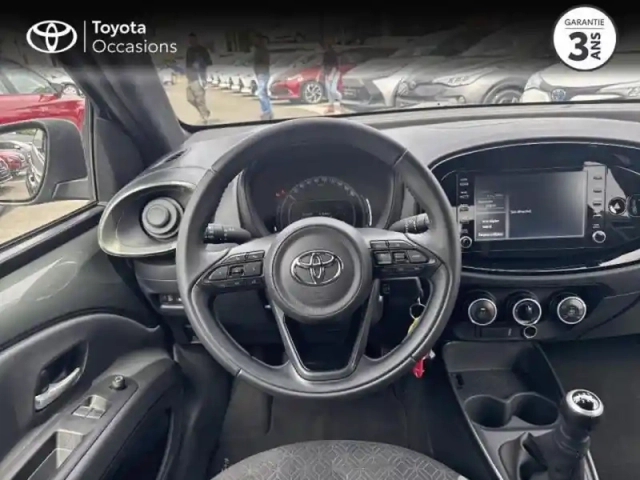 Toyota Aygo X 1.0 vvt-i 72ch design — photo 9