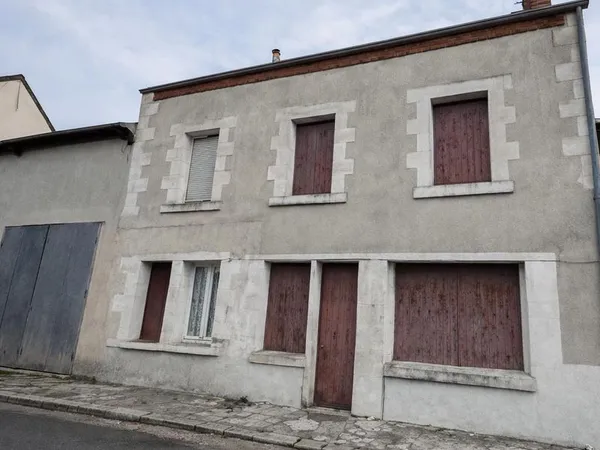 Maison centre ville selles sur cher