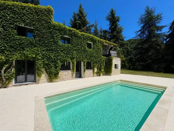 Maison 5 pièces 128 m²