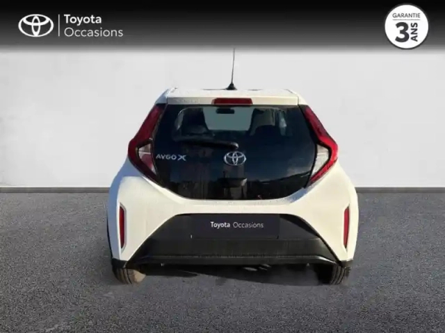 Toyota Aygo X 1.0 vvt-i 72ch dynamic my23 — photo 4