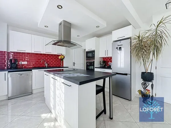 Maison 5 pièces 130 m²