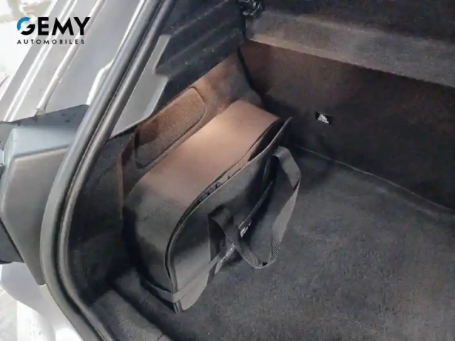 Peugeot 208 electrique 50 kwh 136ch — photo 50