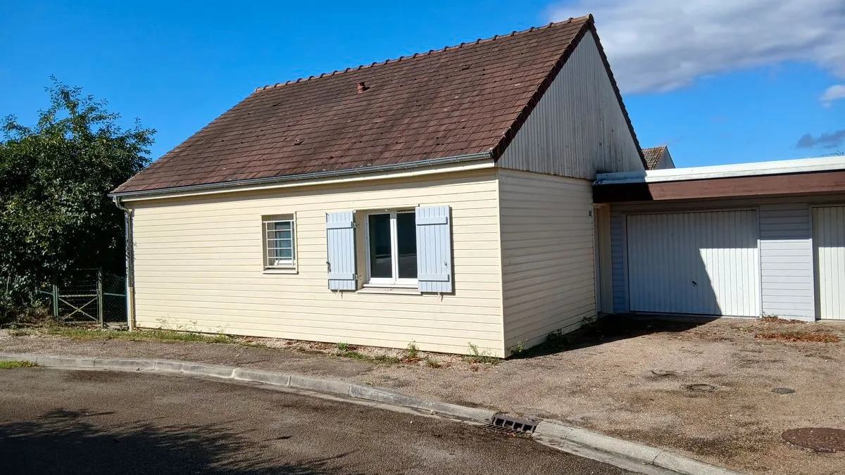 Photo 1