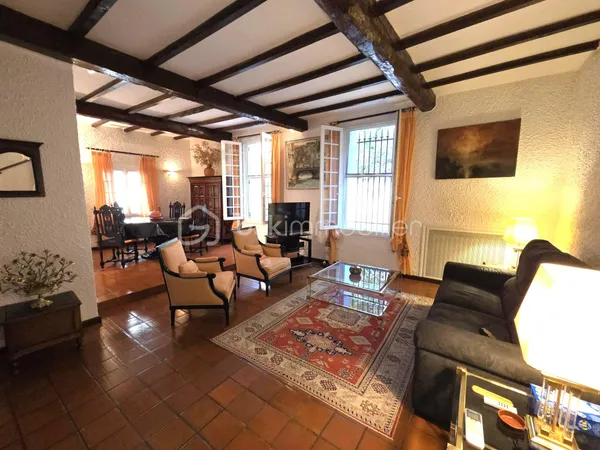 Maison 4 pièces 213 m²