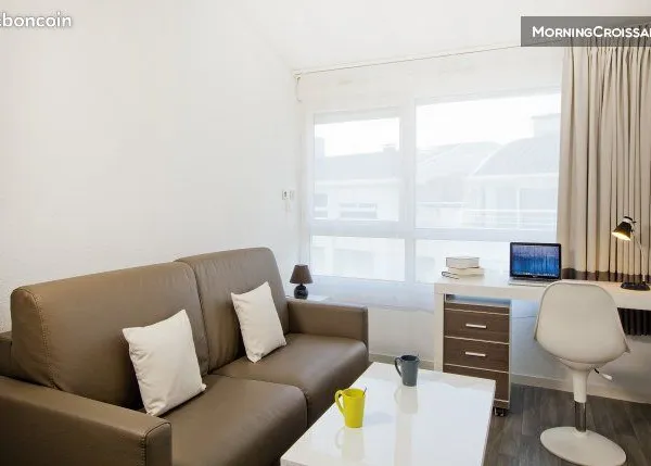 Studio 1 pièce 18 m²