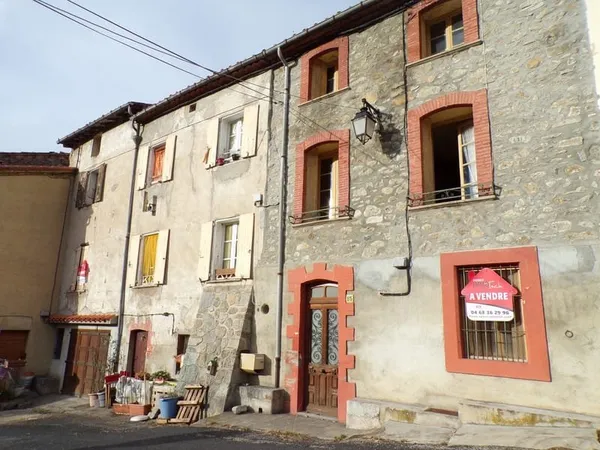 Maison Vente Le Tech 11p 325m² 109000€
