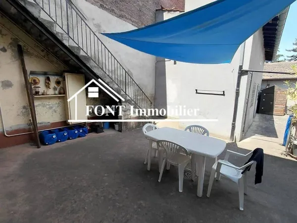 Immeuble 196 m²