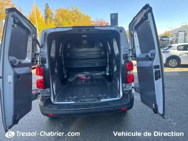 Peugeot Expert fgn tole m electrique 75kwh 136ch — photo 12