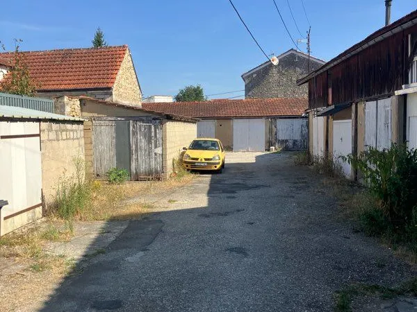 Garage Victor Hugo / Bussate