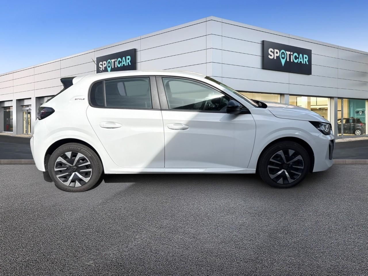 Peugeot 208 1.2 hybrid 110ch style e-dcs6 — photo 4