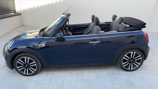 Mini Mini Cabriolet 1.5 ONE 102 - Heddon Street – 2018 – 45091 km – Essence – Boîte Manuelle — photo 2