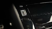 Peugeot 2008 1.2 PureTech 130ch S&S GT EAT8 — photo 30