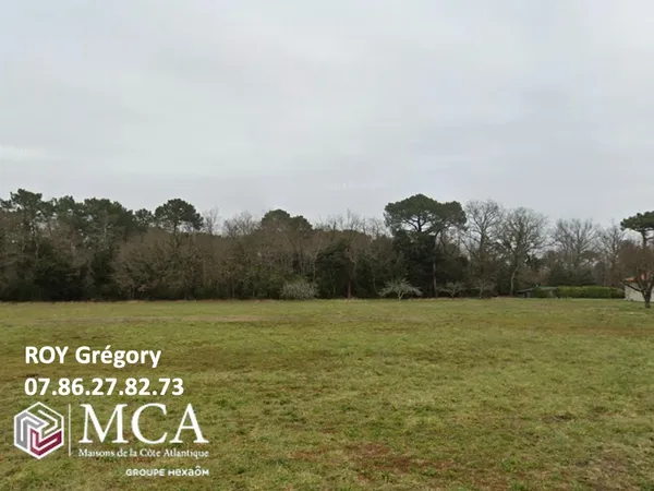 Terrain 443 m²
