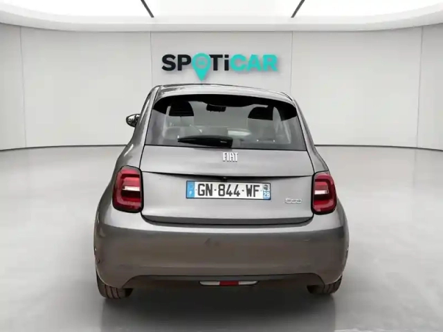 Fiat 500 e 118ch my23 — photo 4